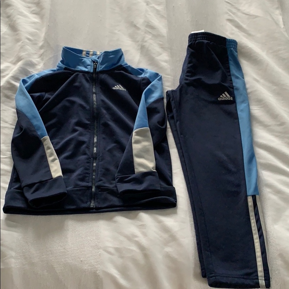 Boys adidas set